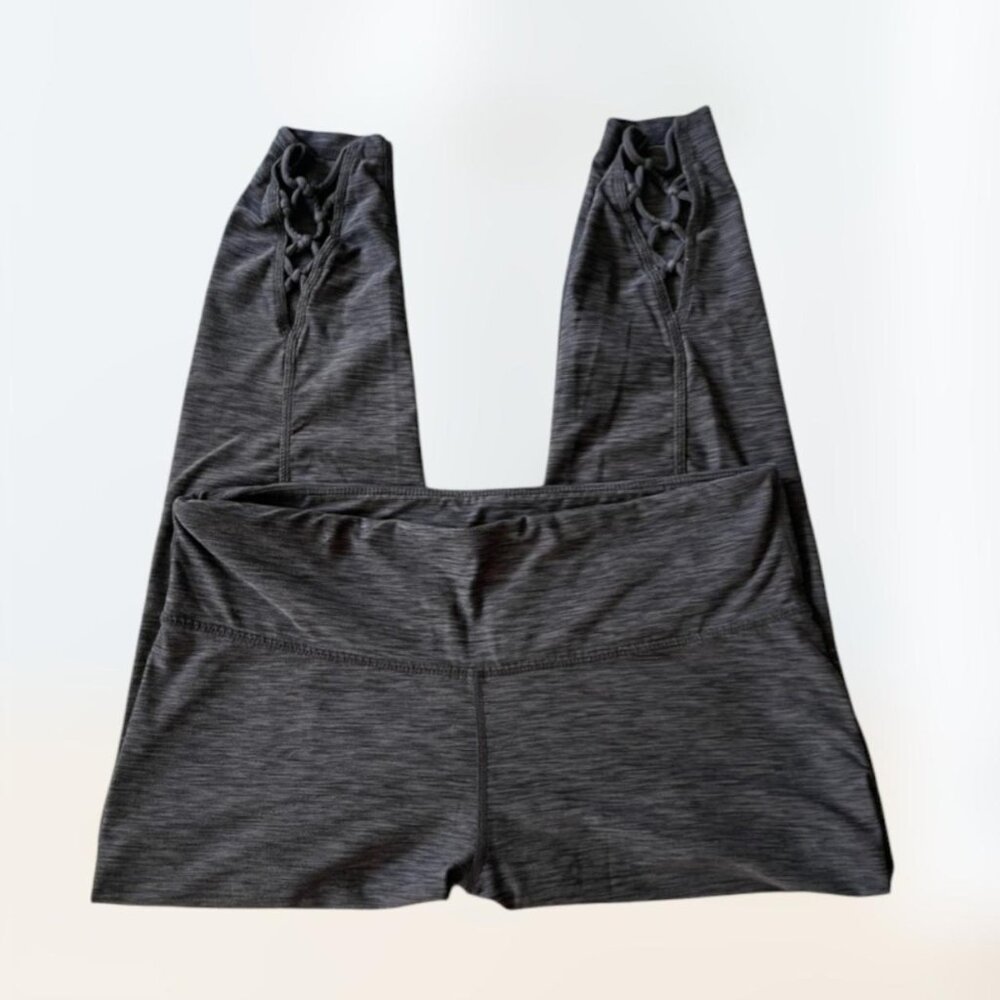 PrAna Itzel Capri 7/8 Leggings w Knot Tie Cutout Women's Size Medium